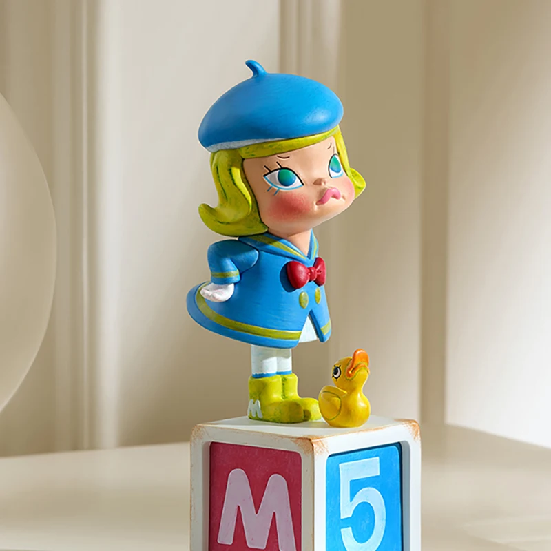POP MART MOLLY Statue di anniv - Model Kit Anime Girl recensione e prezzo