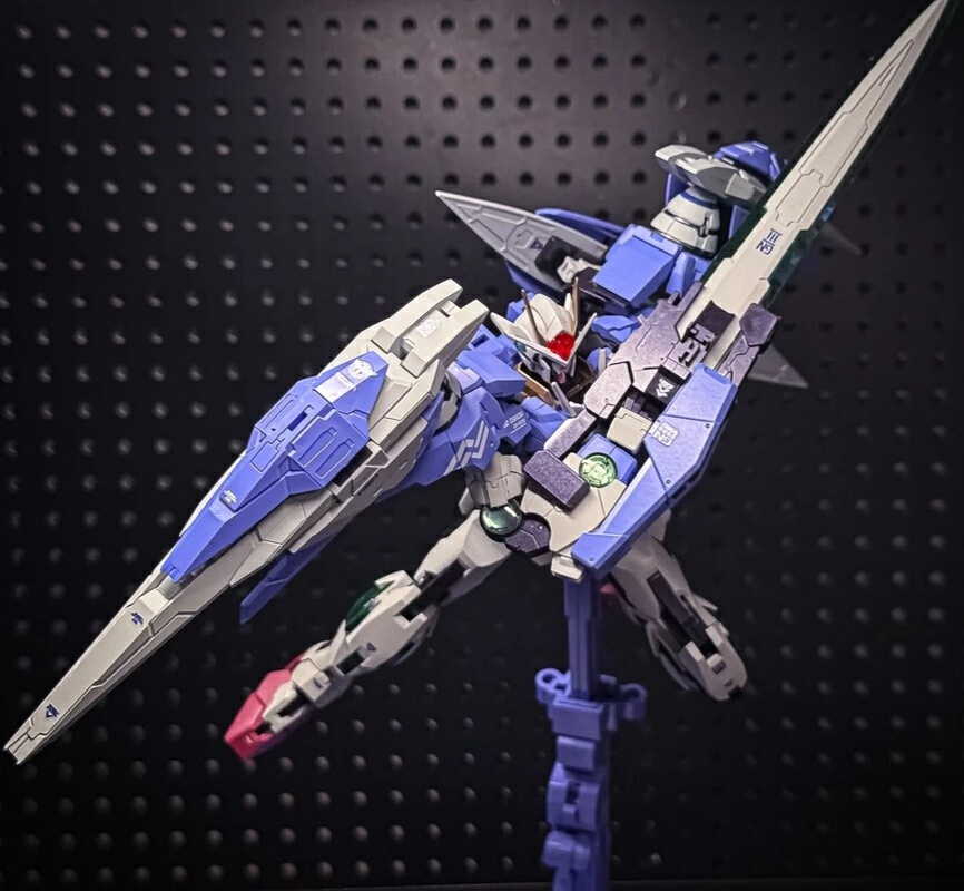 Nuovo Modello Menghu MB 1/100  - Model Kit Eva recensione e prezzo